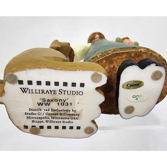 Williraye Saxony Girl & Sitting Golden Dog Figure WW1031 Bluebird Head Americana - Picture 7 of 8